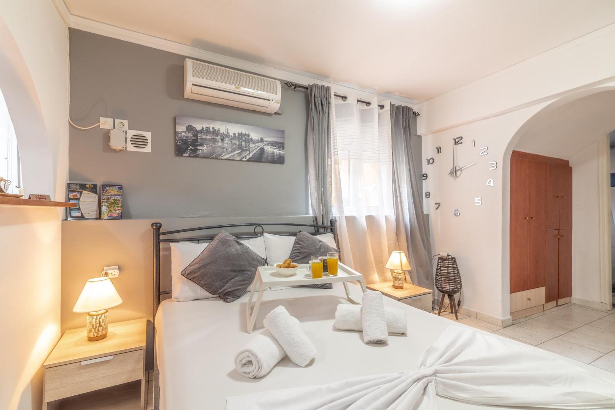 Oasis Studios In The City Centre Heraklion  Bagian luar foto